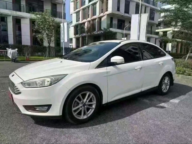 18年广州福特福克斯