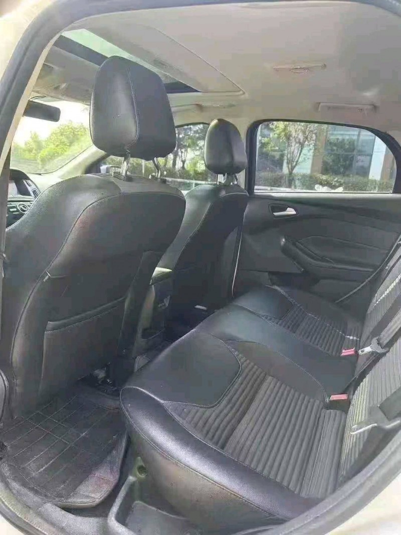 18年广州福特福克斯