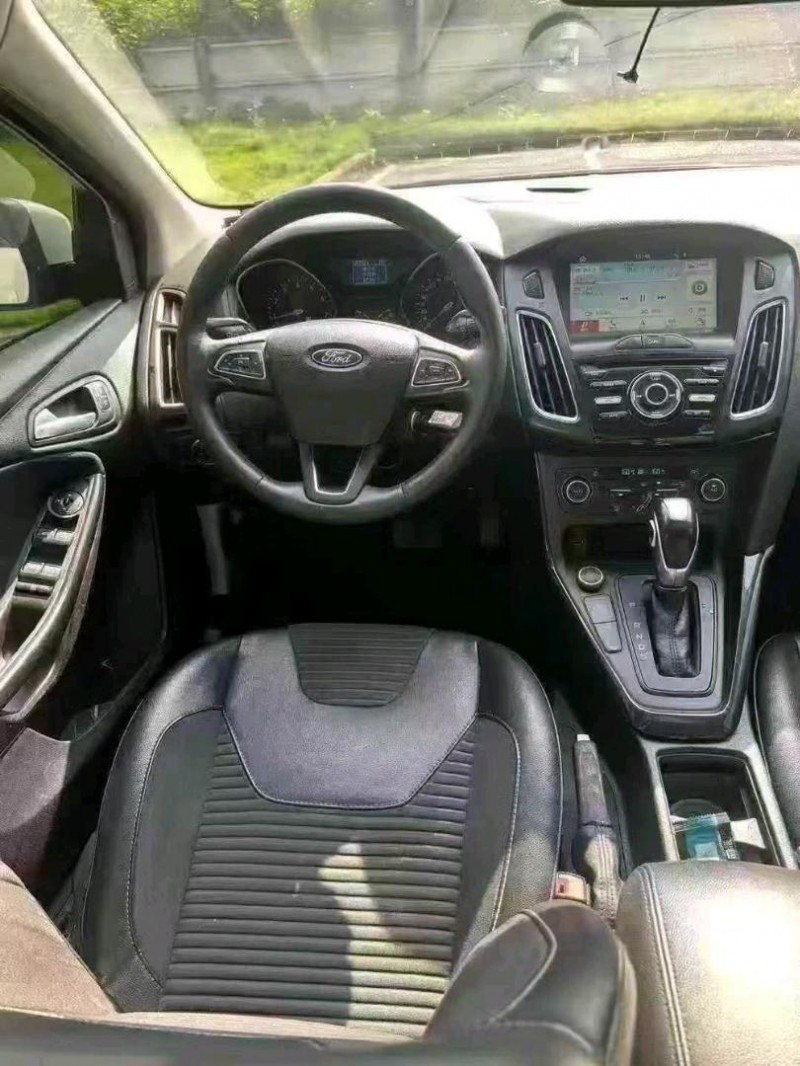 18年广州福特福克斯