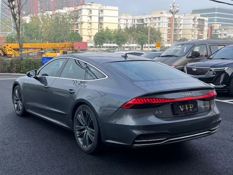 23年重庆市奥迪A7