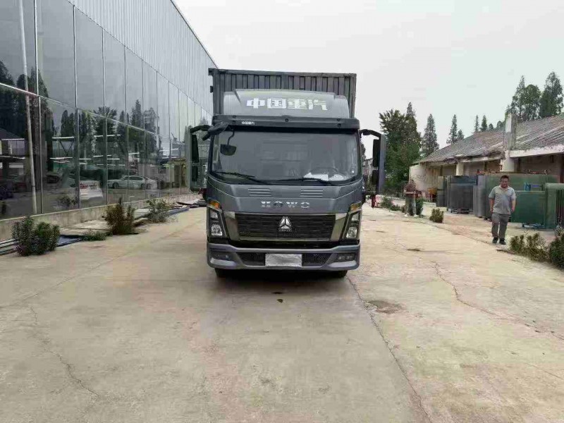24年徐州卡车系列重汽豪沃