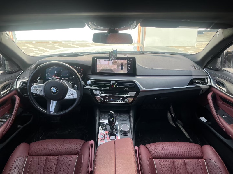 23年重庆市宝马5系