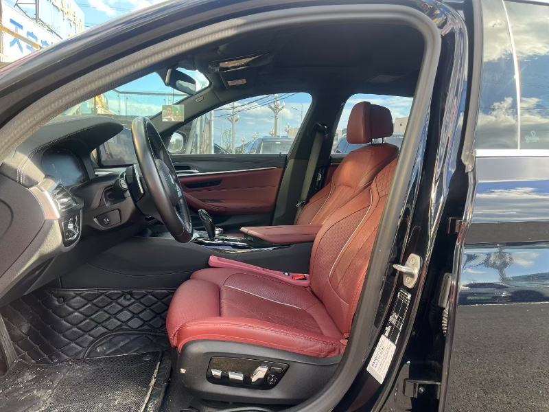 23年重庆市宝马5系