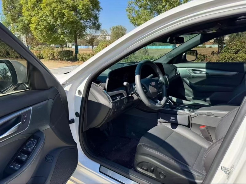 24年常州凯迪拉克CT5