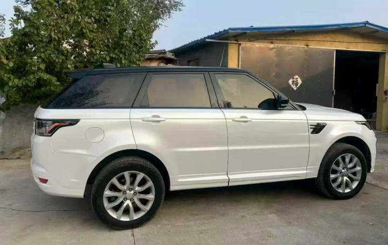 18年东营路虎揽胜运动