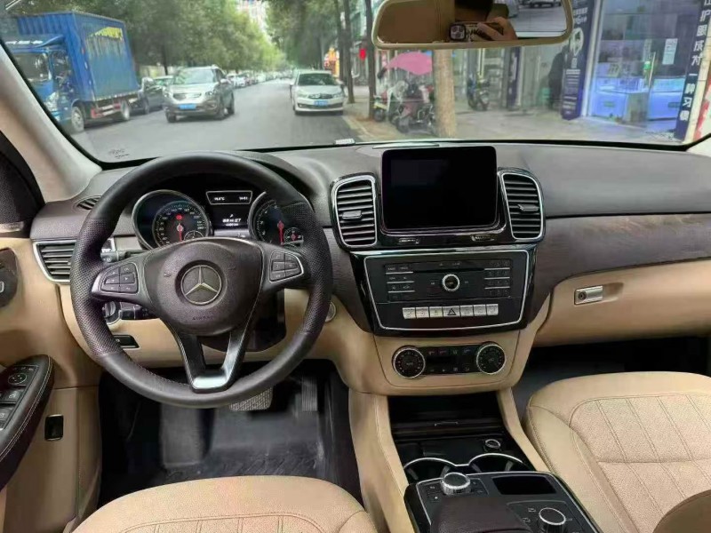 17年衡阳奔驰GLE