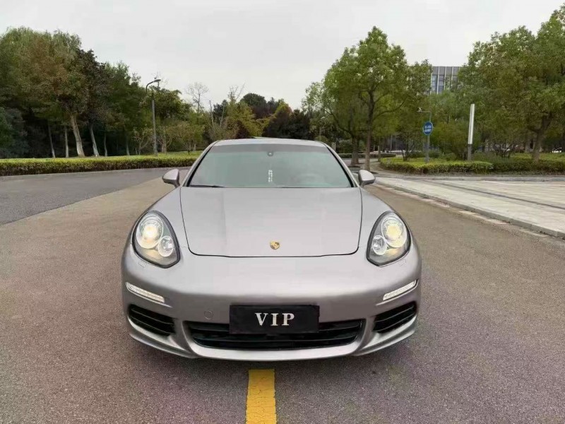 14年南京保时捷帕拉梅拉