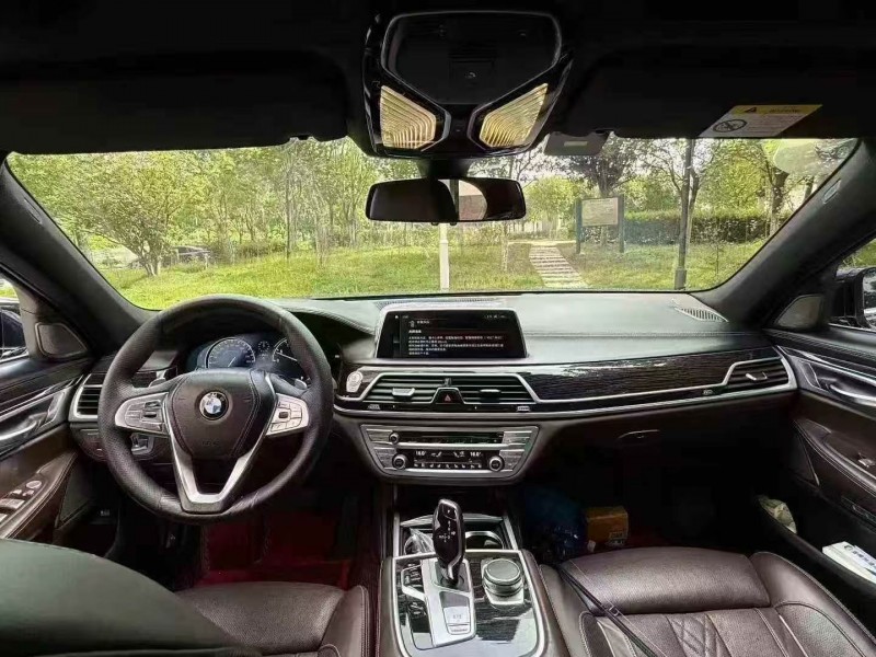 17年珠海宝马7系