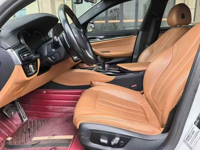 18年吉安宝马5系