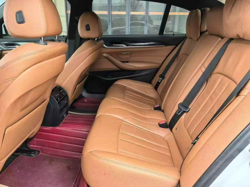 18年吉安宝马5系