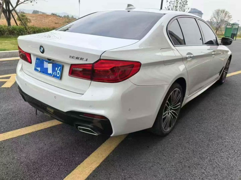 18年吉安宝马5系