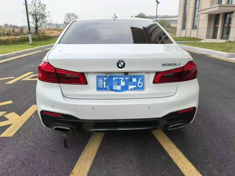 18年吉安宝马5系