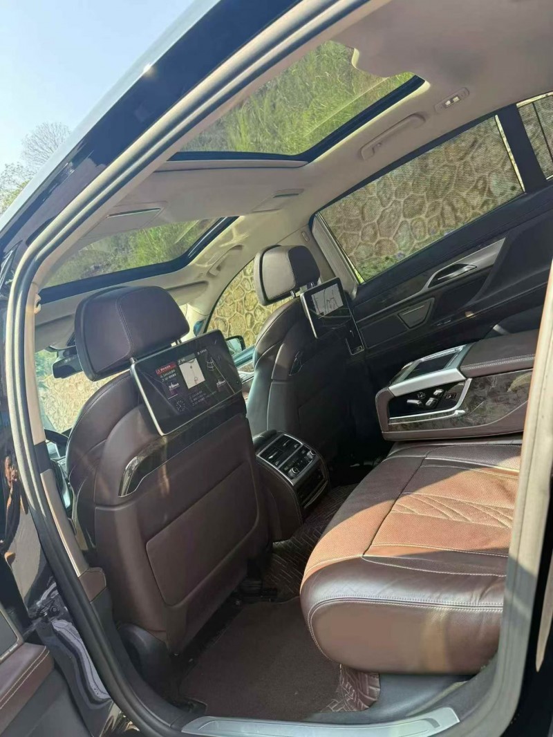 19年秦皇岛宝马7系