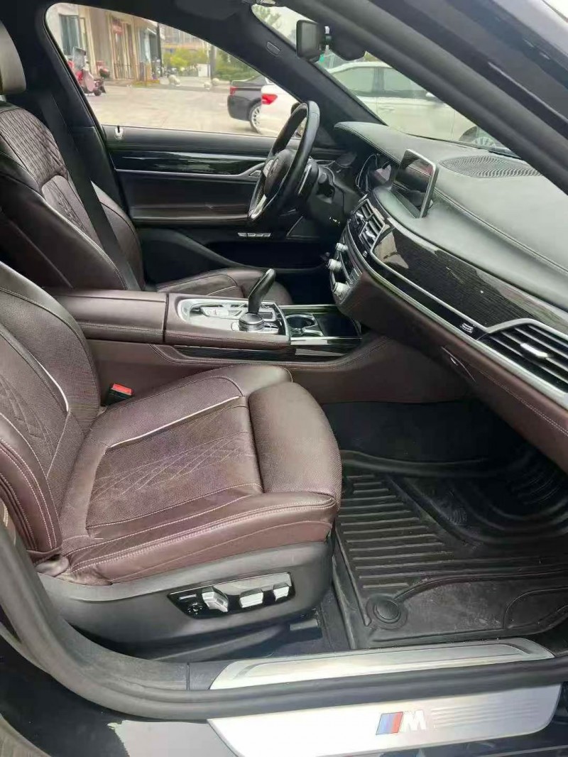 18年抚州宝马7系