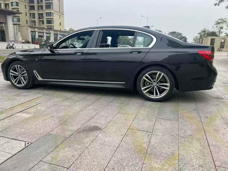 18年抚州宝马7系