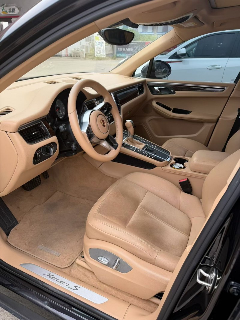 14年徐州保时捷Macan