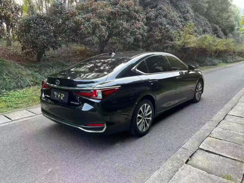 24年湖州雷克萨斯ES