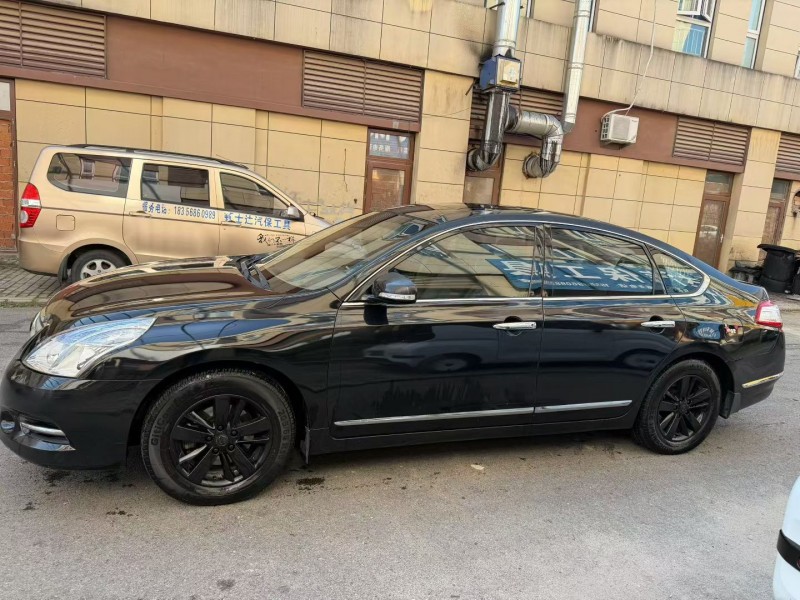 12年马鞍山日产天籁