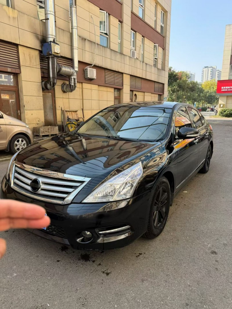 12年马鞍山日产天籁