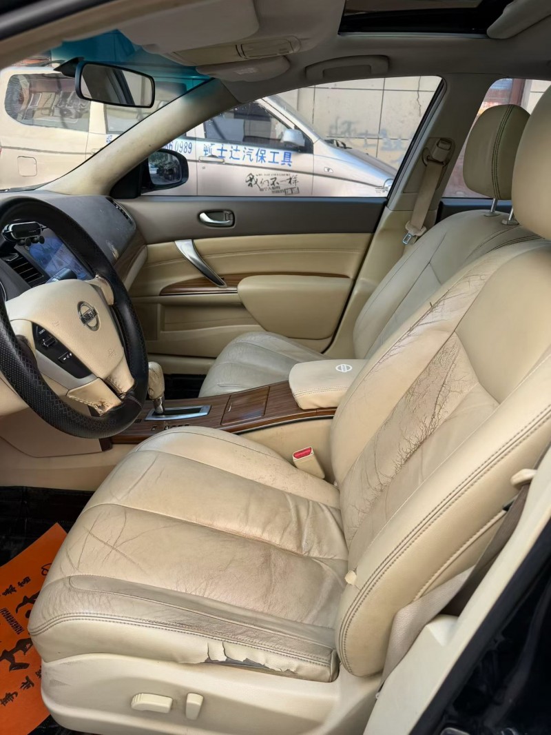 12年马鞍山日产天籁