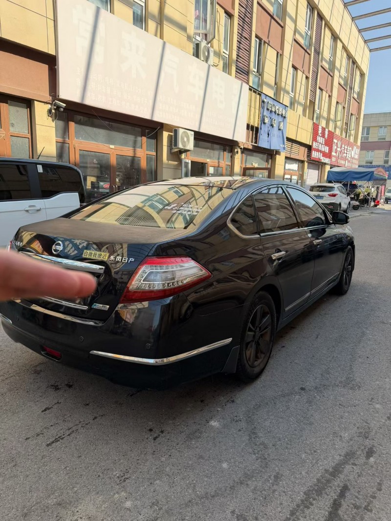 12年马鞍山日产天籁