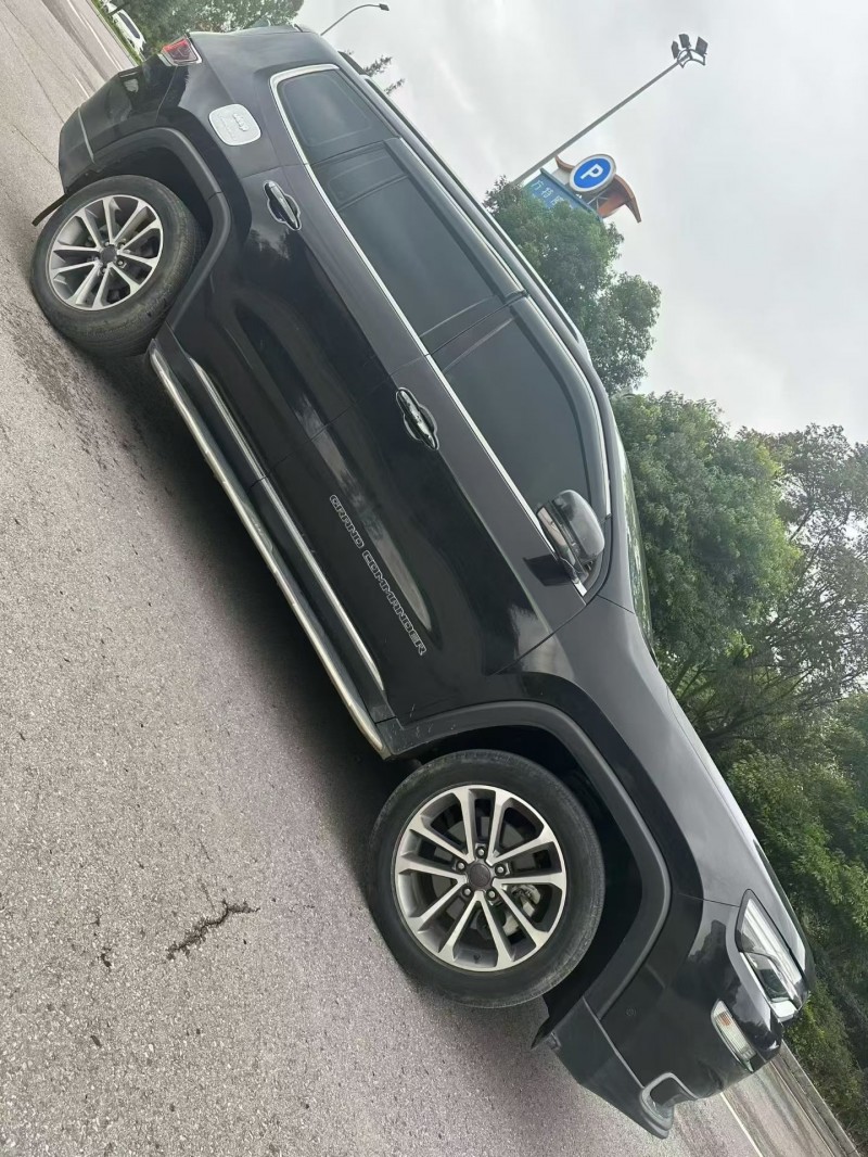 21年泸州Jeep指挥官