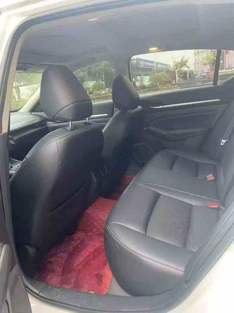 25年厦门日产天籁