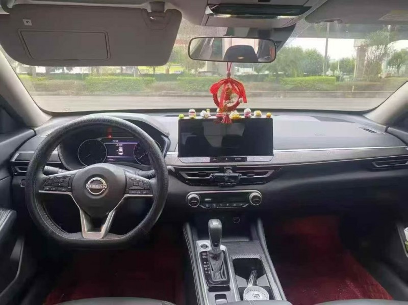 25年厦门日产天籁