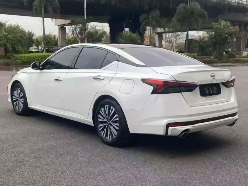 25年厦门日产天籁