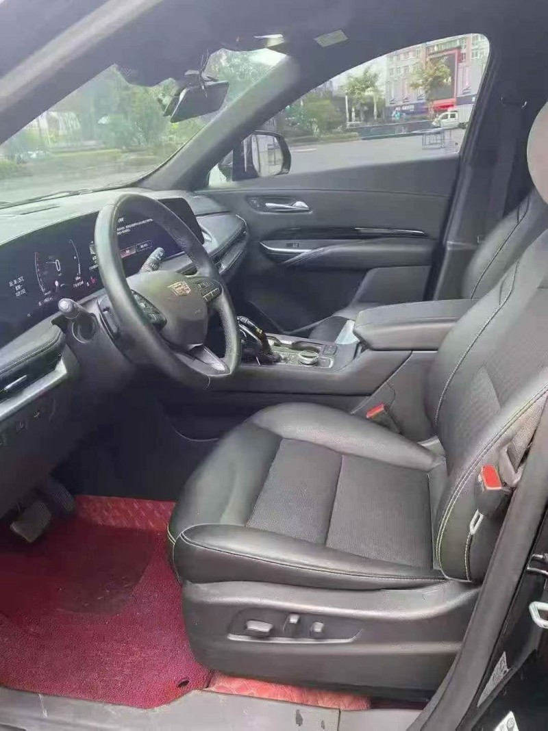 23年厦门凯迪拉克XT4