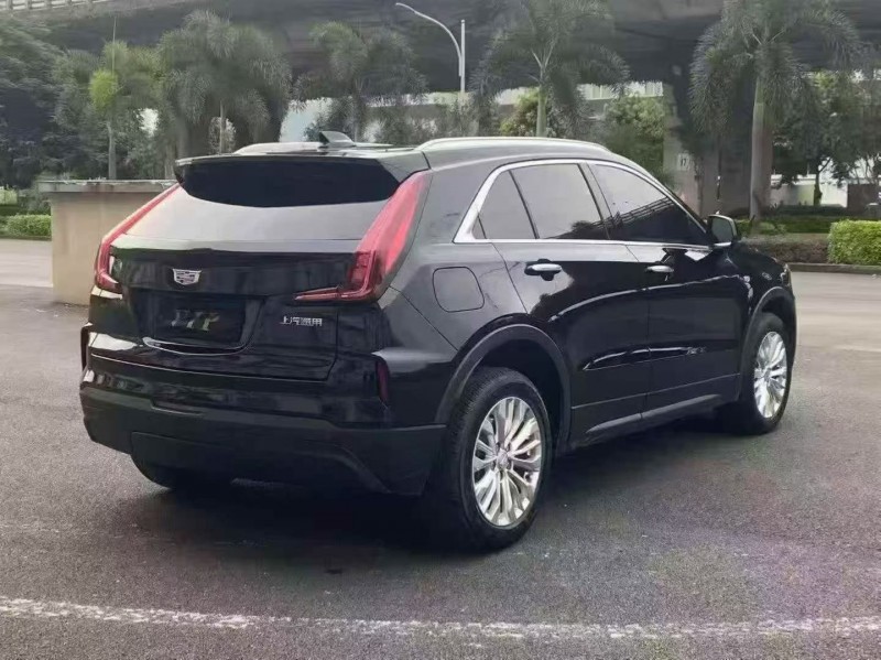 23年厦门凯迪拉克XT4