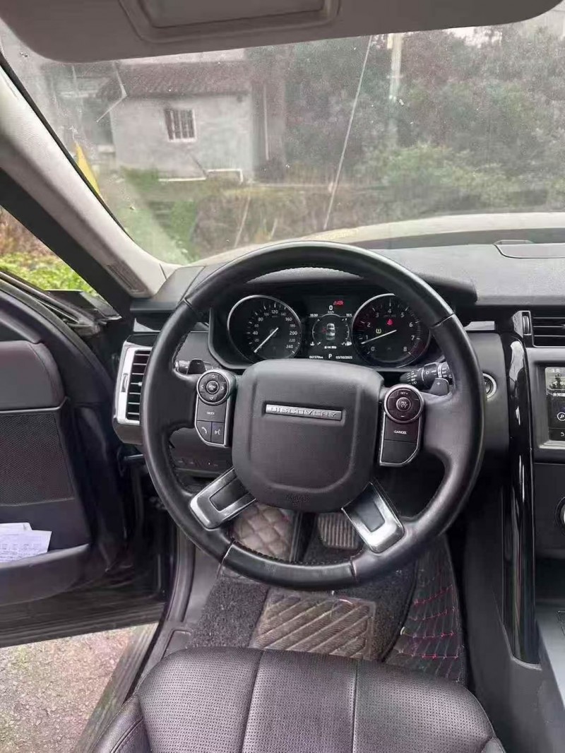 18年湖州路虎发现5