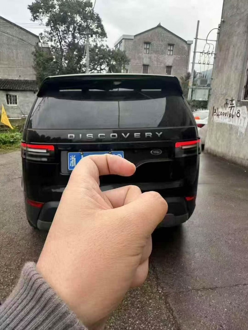 18年湖州路虎发现5