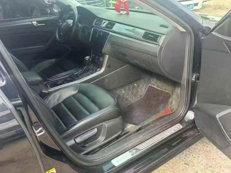 18年湘潭大众帕萨特