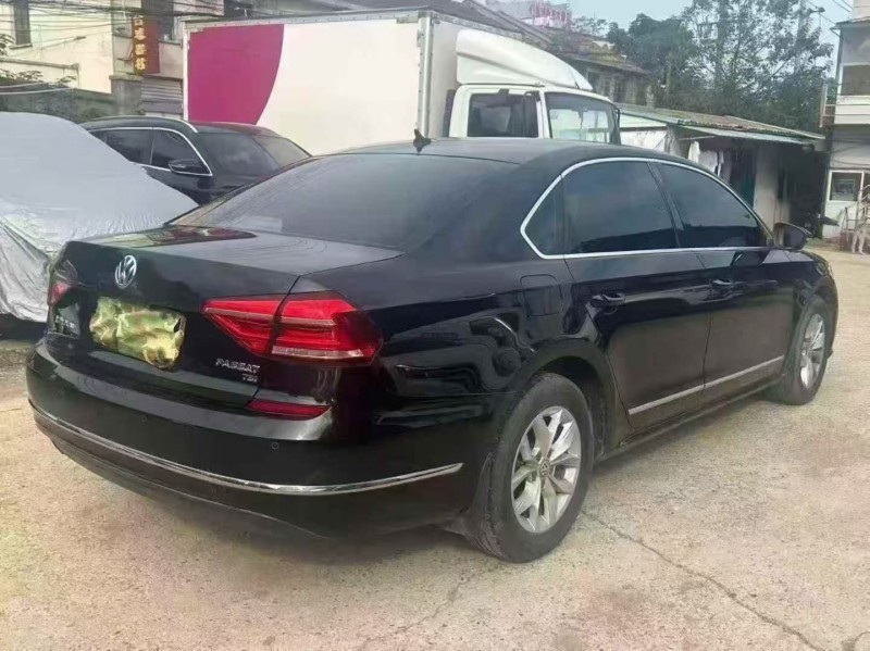 18年湘潭大众帕萨特