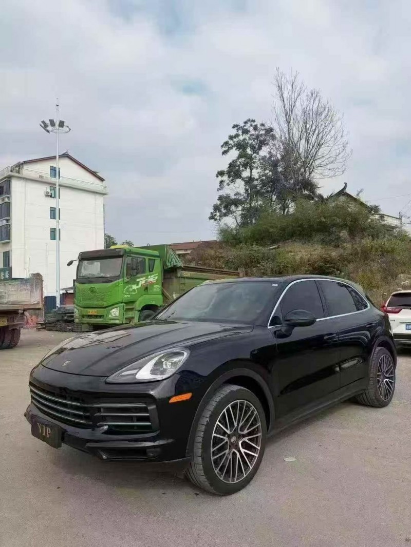 22年衡阳保时捷卡宴