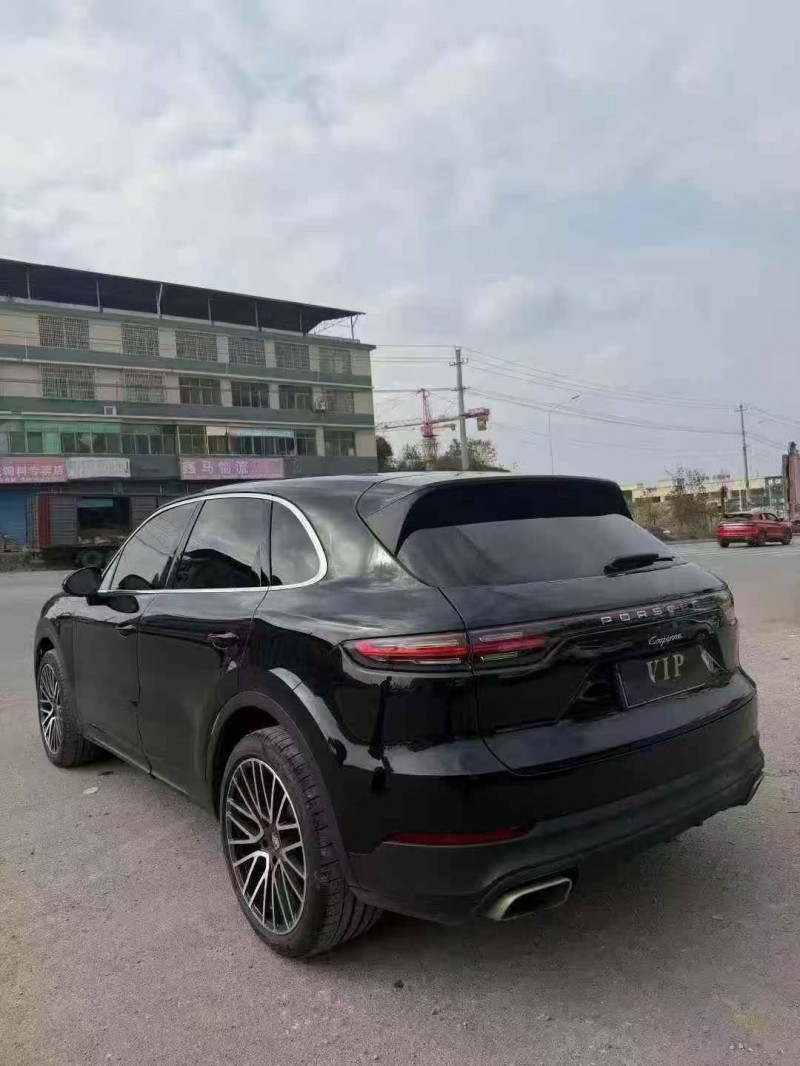 22年衡阳保时捷卡宴