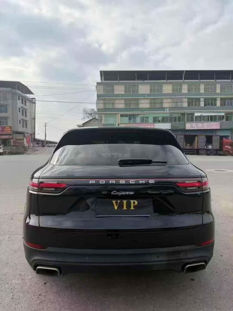 22年衡阳保时捷卡宴