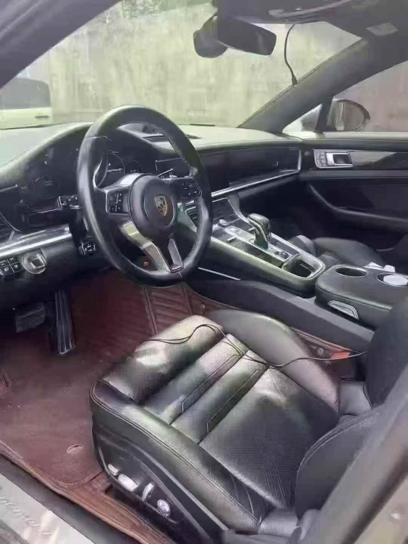 17年衡阳保时捷帕拉梅拉