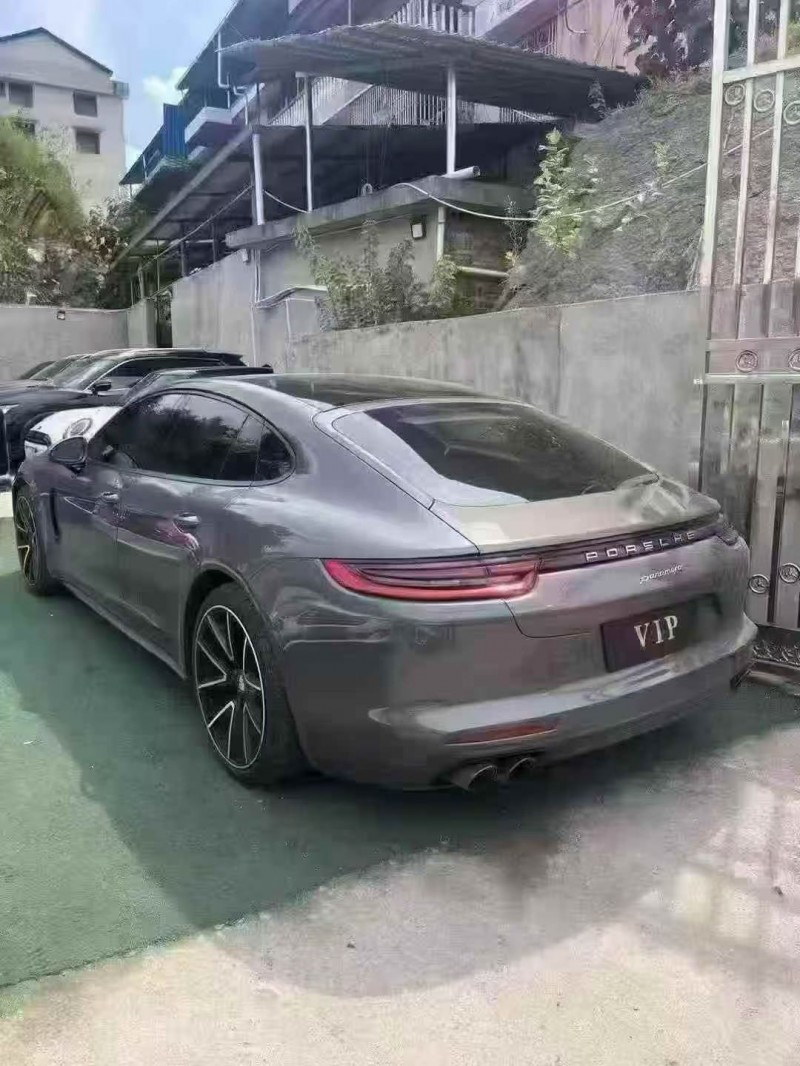 17年衡阳保时捷帕拉梅拉