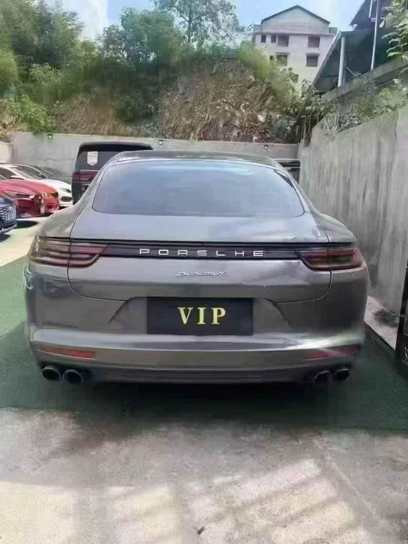 17年衡阳保时捷帕拉梅拉