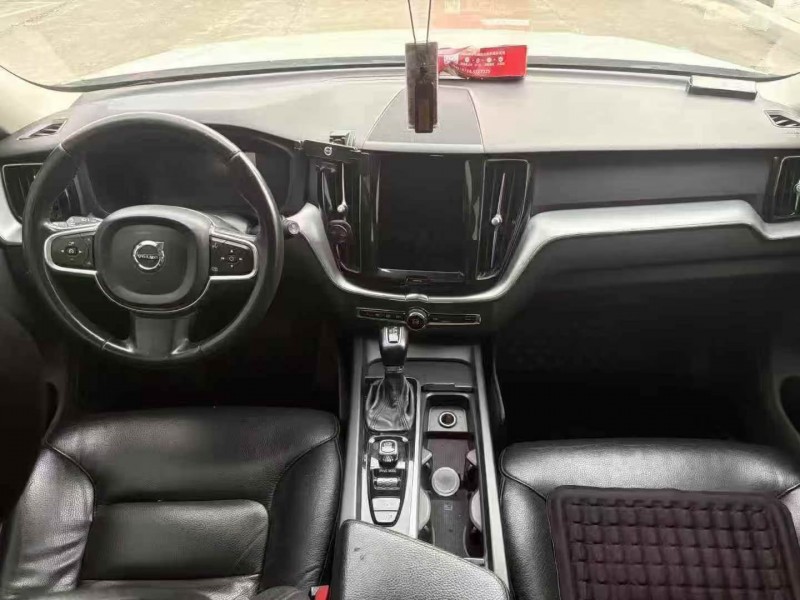 18年珠海沃尔沃XC60