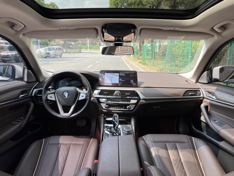 21年东莞市宝马5系