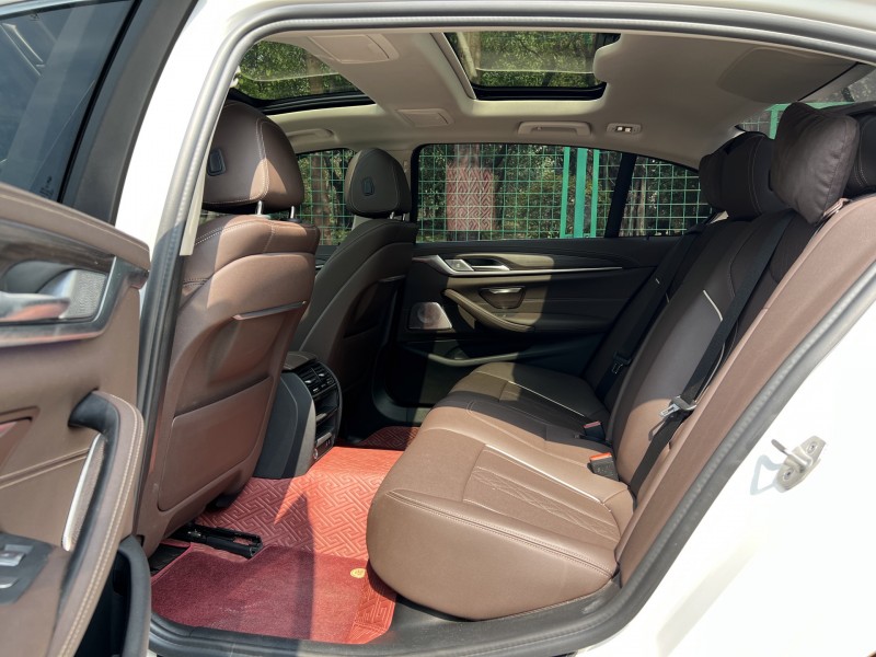 21年东莞市宝马5系