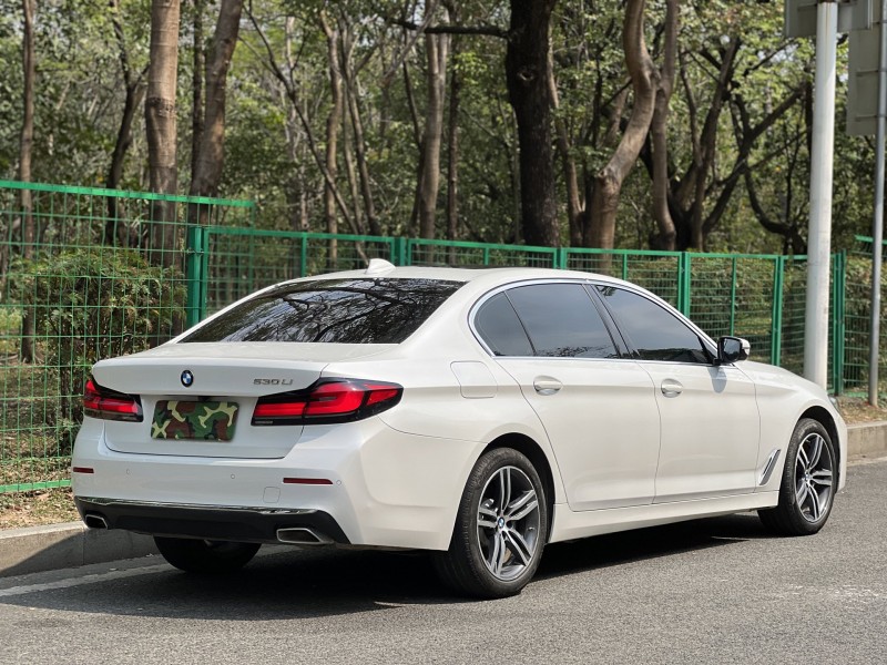 21年东莞市宝马5系