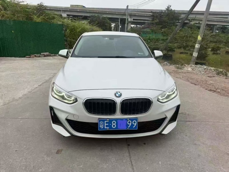 22年珠海宝马1系