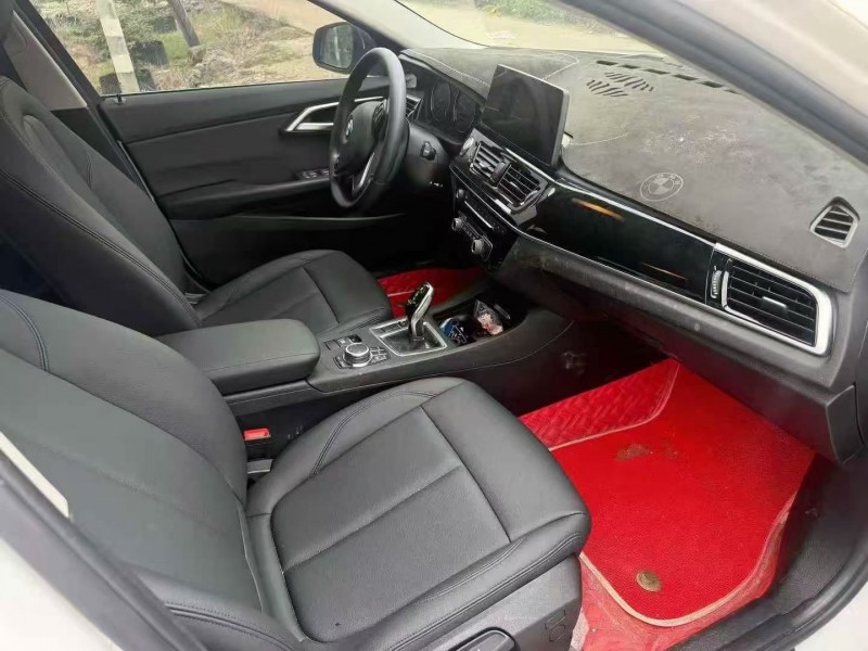 22年珠海宝马1系