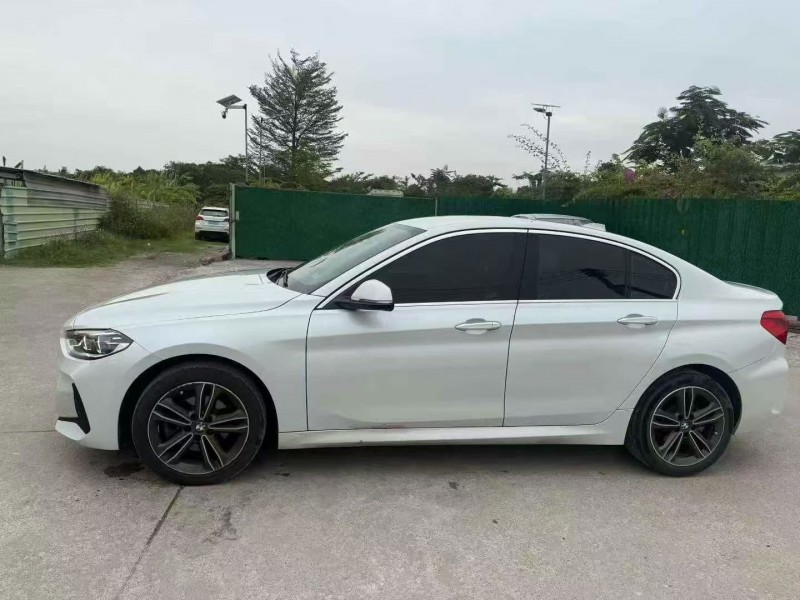 22年珠海宝马1系