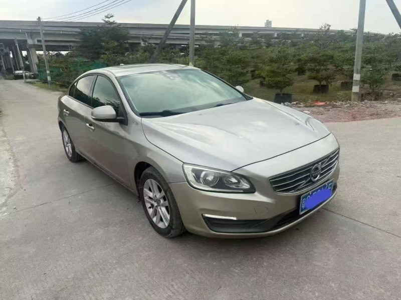 14年佛山沃尔沃S60L