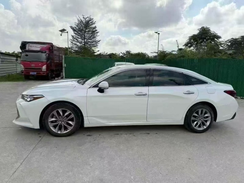 20年珠海丰田亚洲龙